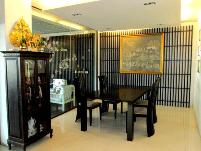 瑞查特哈尼酒店 乌汶 外观 照片